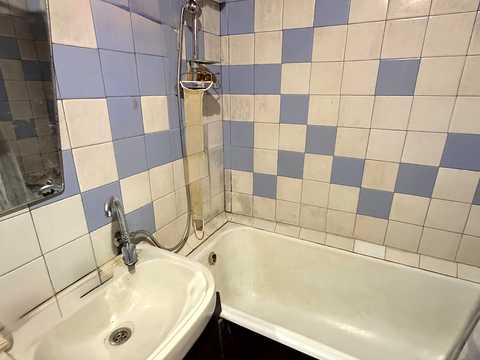 квартира за адресою Зої Гайдай вул., 6