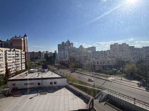 квартира за адресою Зої Гайдай вул., 6