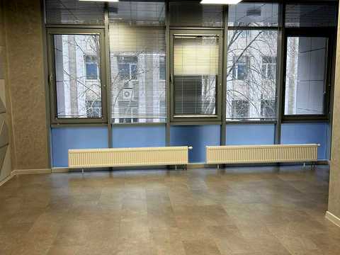комерційна за адресою Дніпро, Володимира Моссаковського вул. (Клари Цеткін), 7