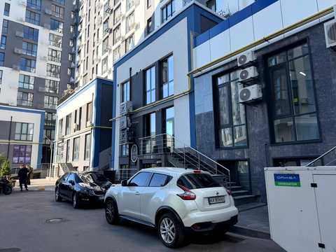 комерційна за адресою Алімпія Галика вул., 75-Б
