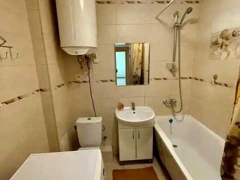 квартира за адресою житловий масив Тополя-3 вул., 54