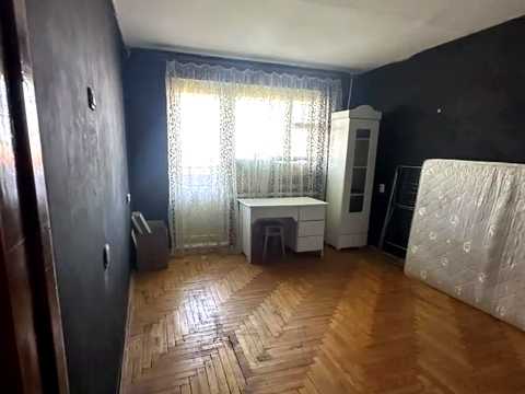 квартира за адресою Героїв 128-ї Бригади вул. (8 Березня), 24