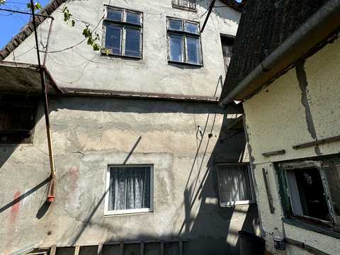 будинок за адресою лінія 8-го Березня 3-тя вул.