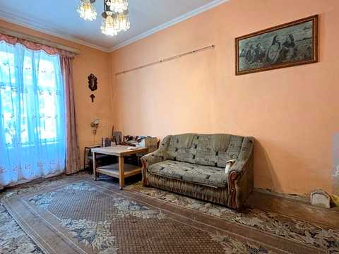 квартира за адресою Богдана Хмельницького вул., 60