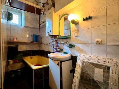 квартира за адресою Богдана Хмельницького вул., 60