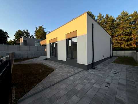 будинок за адресою Озерна, 8