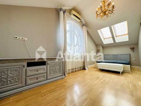 квартира по адресу Дмитрия Луценко ул. (Крейсера "Аврора"), 8-А