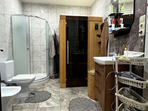 квартира за адресою Дачна вул., 122а