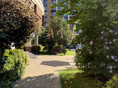 квартира за адресою Молодіжна вул., 2