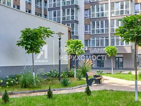 квартира за адресою Профсоюзна вул., 9-А