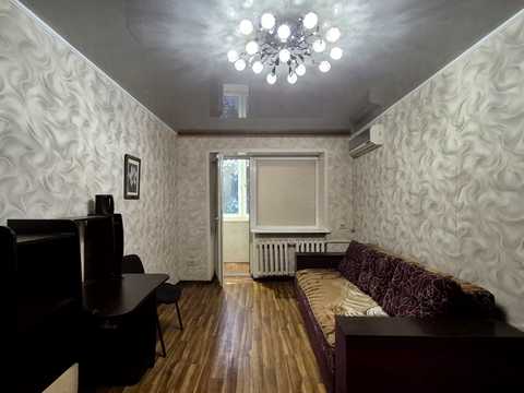 квартира за адресою Республіканська вул., 74/30