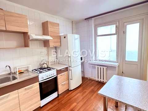 квартира по адресу Леси Украинки бульв., 7