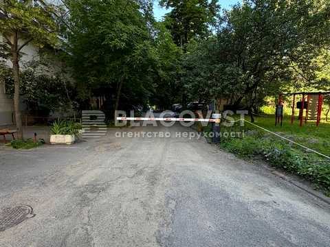 квартира по адресу Леси Украинки бульв., 7