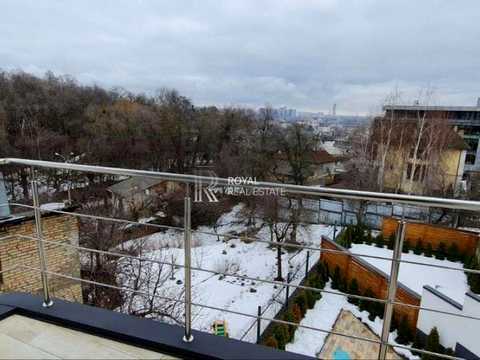 дом по адресу Миколи Соловцова ул., 2