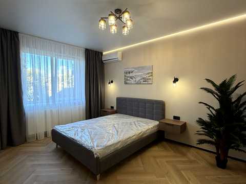квартира за адресою Чорновола вул., 123-А