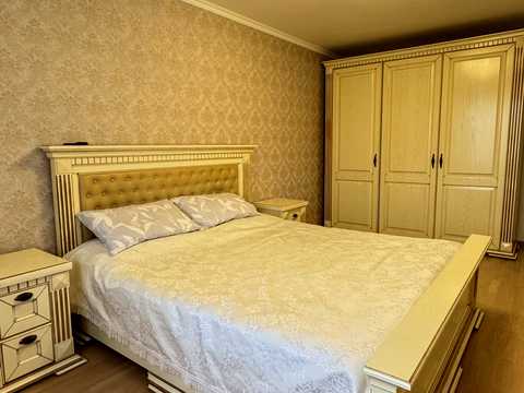 квартира за адресою Чернівці, Сергія Скальда вул. (Комарова), 40