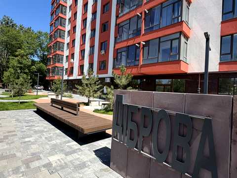 квартира за адресою Чорновола вул., 123-А
