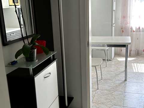 1877706478922718