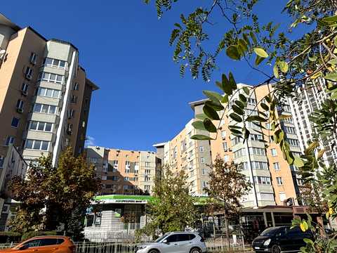 квартира по адресу Раисы Окипной ул., 4