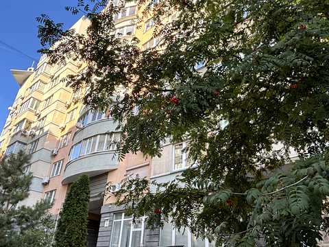 квартира по адресу Раисы Окипной ул., 4