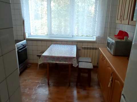 квартира за адресою Олександра Махова вул. (Жолудєва), 4-В