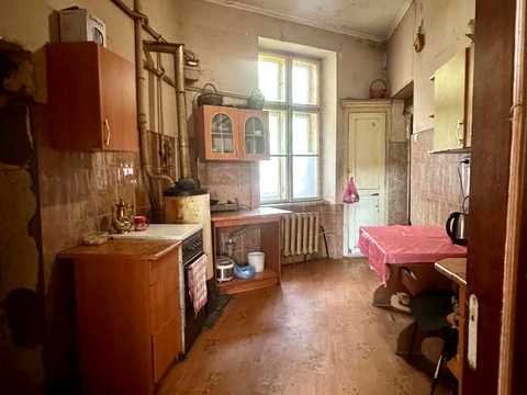 квартира за адресою Кирила і Мефодія вул., 37
