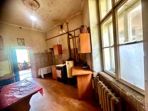 квартира за адресою Кирила і Мефодія вул., 37