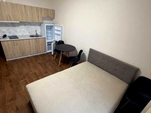 квартира за адресою Ревуцького вул., 54