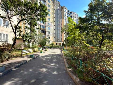 квартира по адресу Драгоманова ул., 42
