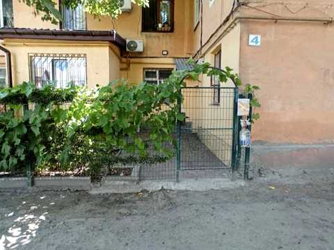 квартира за адресою Михайла Грушевського вул., 4