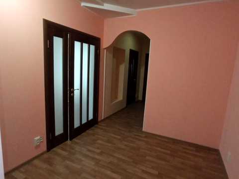 квартира за адресою Михайла Грушевського вул., 4