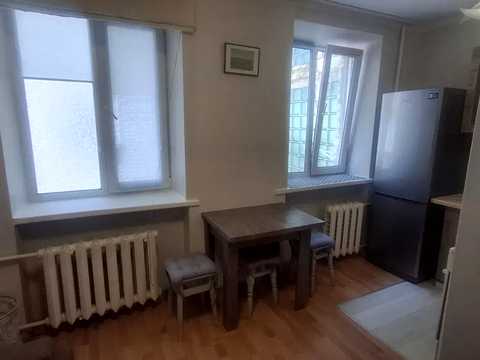 квартира за адресою Верховинна вул., 81