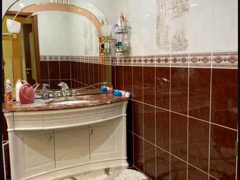 будинок за адресою Дніпровська