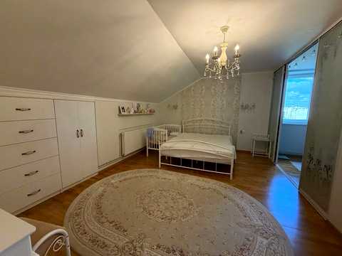 квартира по адресу 24-го Августа ул., 7-А