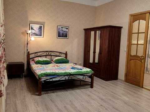 квартира по адресу Братьев Михновских ул. (Московская), 28