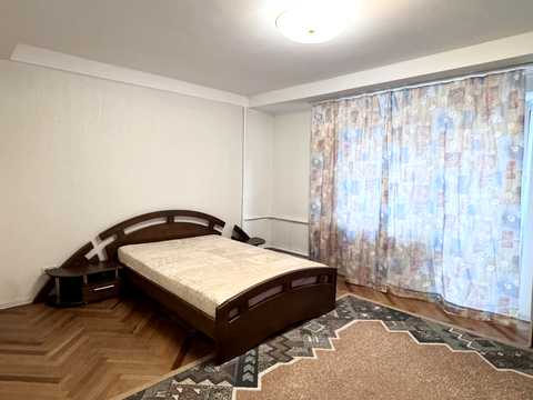 квартира по адресу Ісаакяна ул., 2
