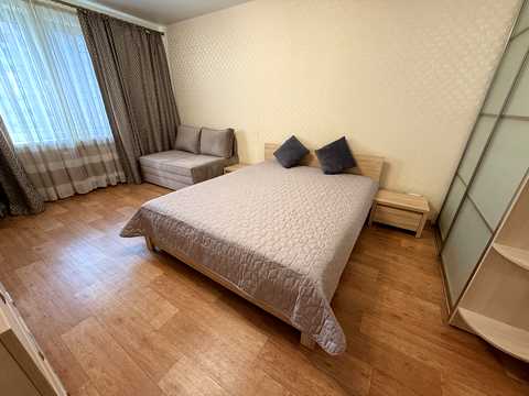 квартира за адресою Здолбунівська вул., 13