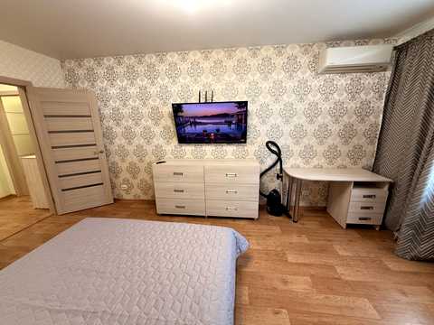 квартира за адресою Здолбунівська вул., 13