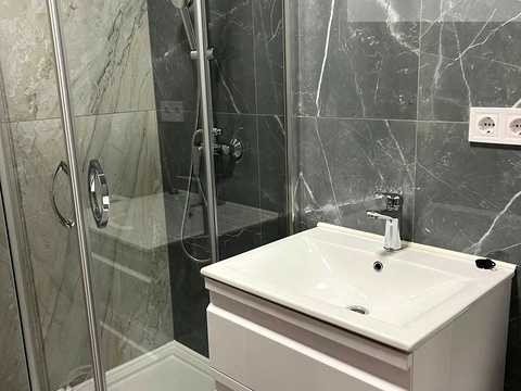 квартира за адресою Олександра Олеся вул., 8/17