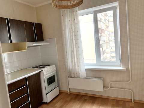 квартира за адресою Ревуцького вул., 18