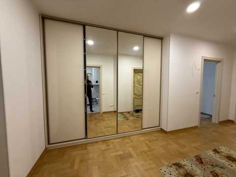 квартира по адресу Драгоманова ул., 38-А