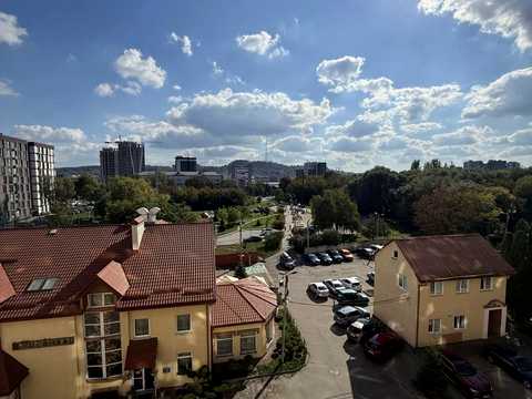 квартира за адресою Авраама Лінкольна вул. (Димитрова), 10-А
