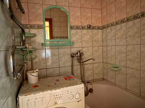 квартира за адресою Тролейбусна вул., 19