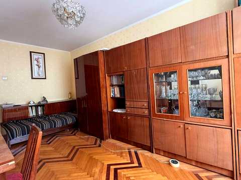 квартира за адресою Тролейбусна вул., 19