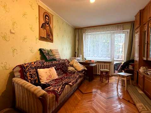 квартира за адресою Тролейбусна вул., 19