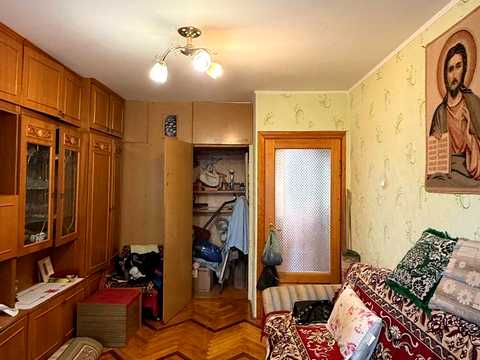 квартира за адресою Тролейбусна вул., 19