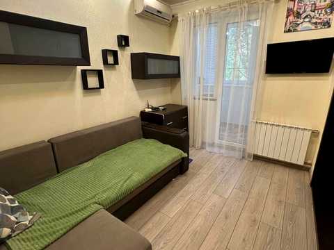 квартира за адресою Леоніда Каденюка вул. (Космонавта Волкова), 10
