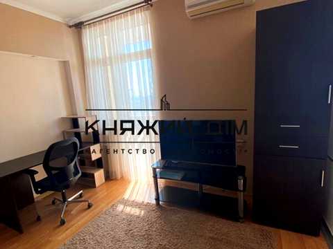 квартира за адресою Київ, Микільсько-Слобідська вул., 1-А