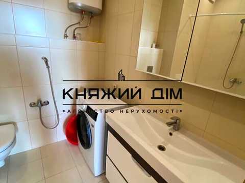 квартира за адресою Київ, Микільсько-Слобідська вул., 1-А