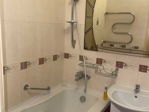 квартира за адресою Русанівський бульв., 11
